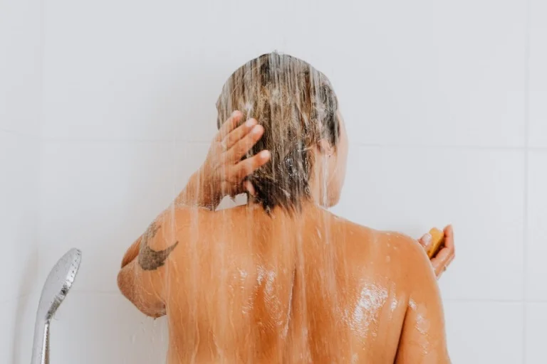 utiliser un shampoing solide